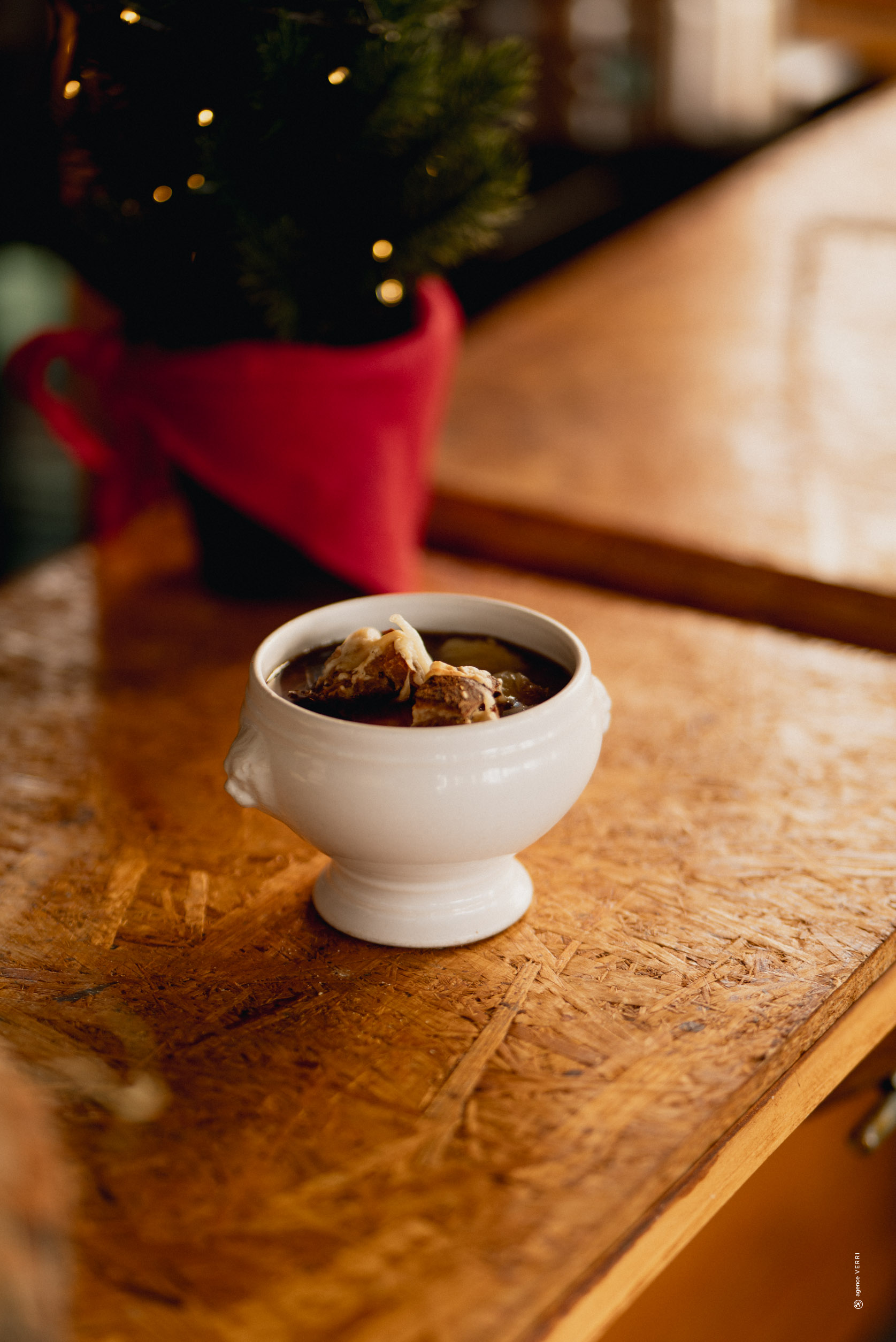 TABLE-EMILIE-RESTAURANT-CHALET-HALLES-2025-12-MARSEILLAN-VERRI-17