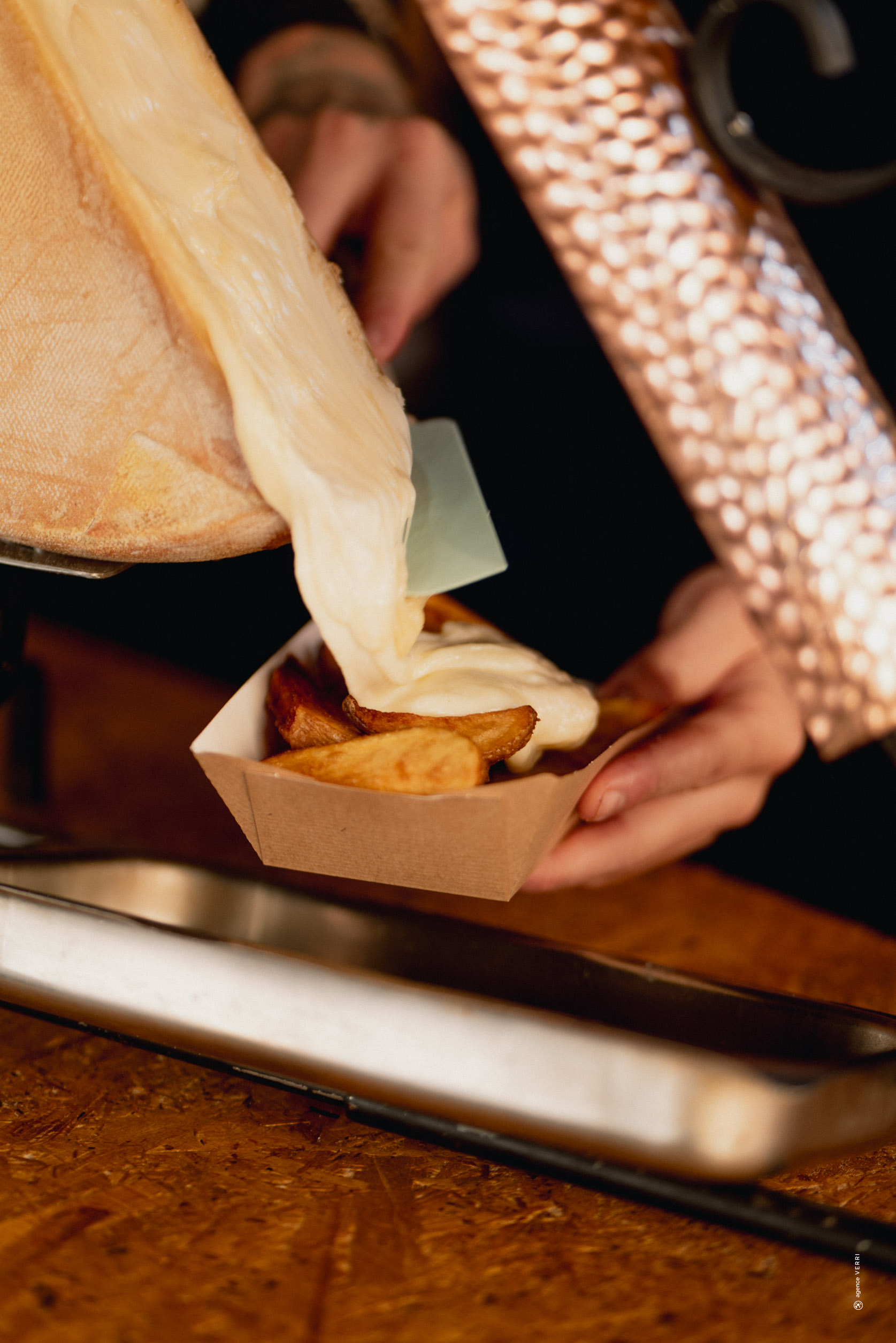 TABLE-EMILIE-RESTAURANT-CHALET-HALLES-2025-12-MARSEILLAN-VERRI-22