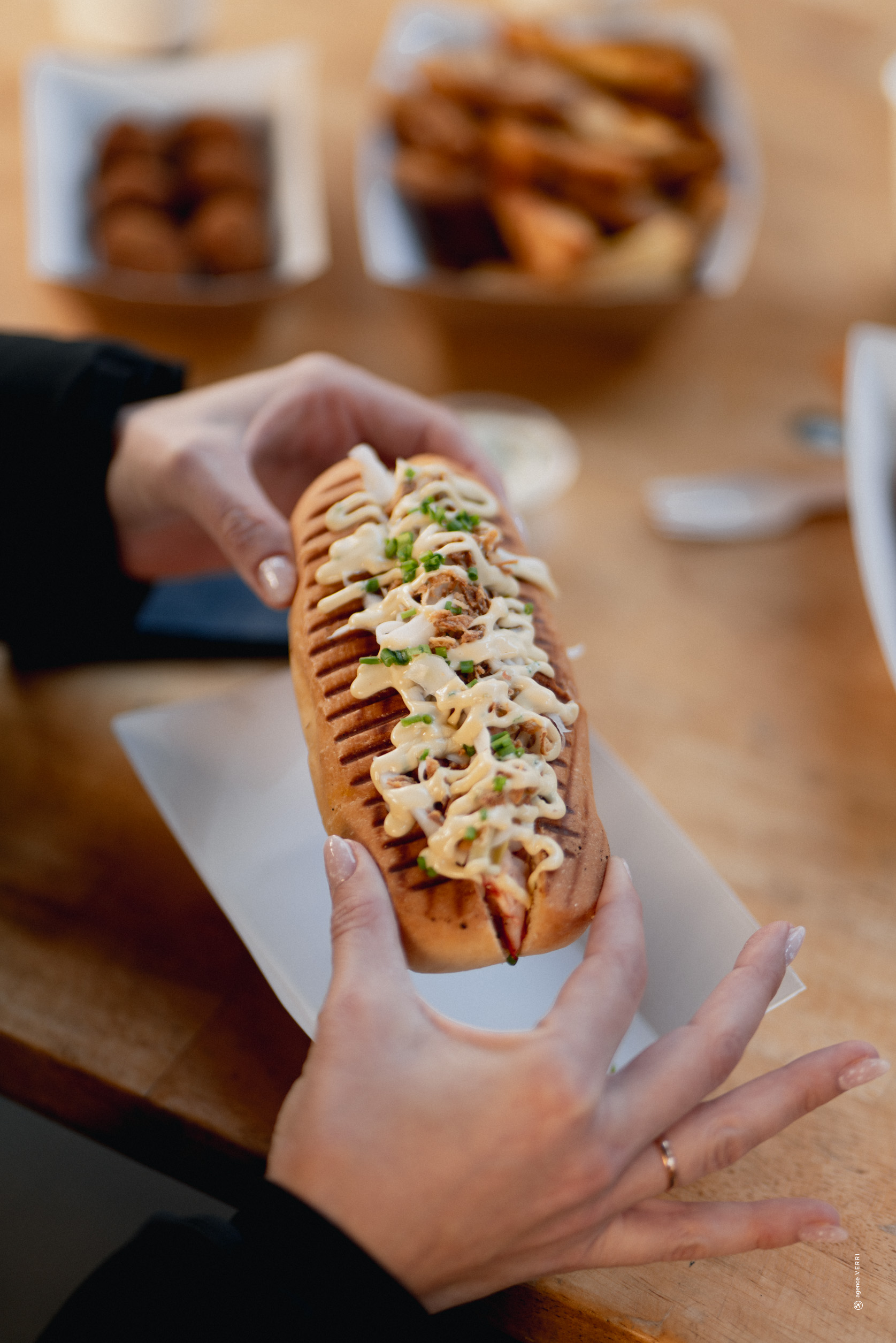 TABLE-EMILIE-RESTAURANT-CHALET-HALLES-2025-12-MARSEILLAN-VERRI-28