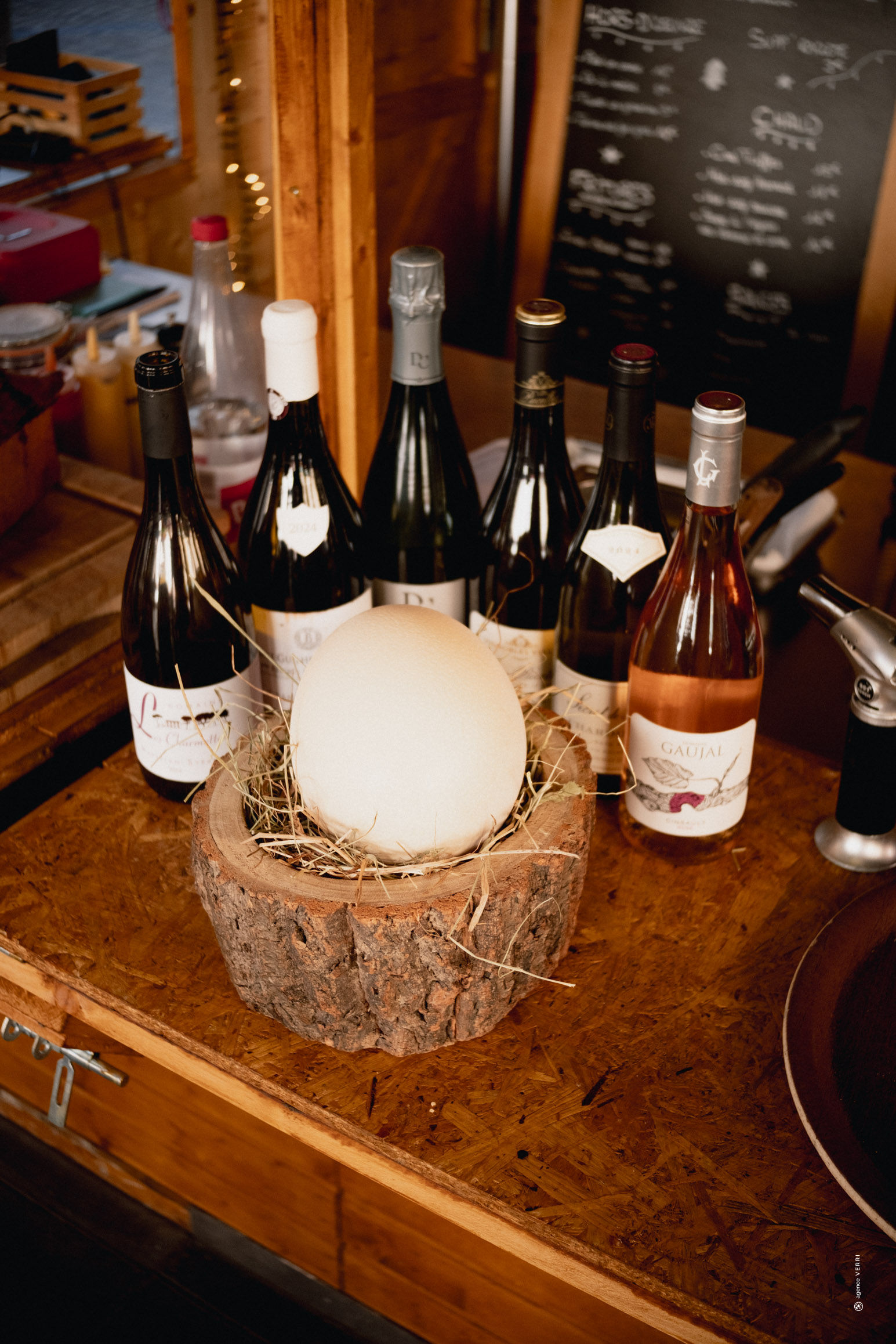 TABLE-EMILIE-RESTAURANT-CHALET-HALLES-2025-12-MARSEILLAN-VERRI-35